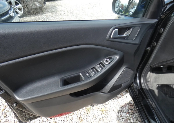 Hyundai i20 cena 34900 przebieg: 169999, rok produkcji 2016 z Brwinów małe 106